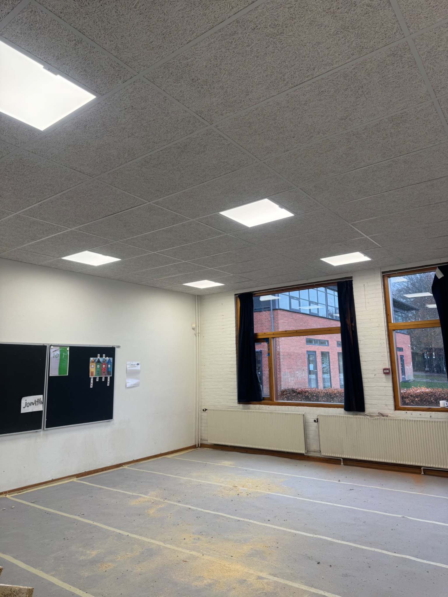 Nye armaturer installeret på skole